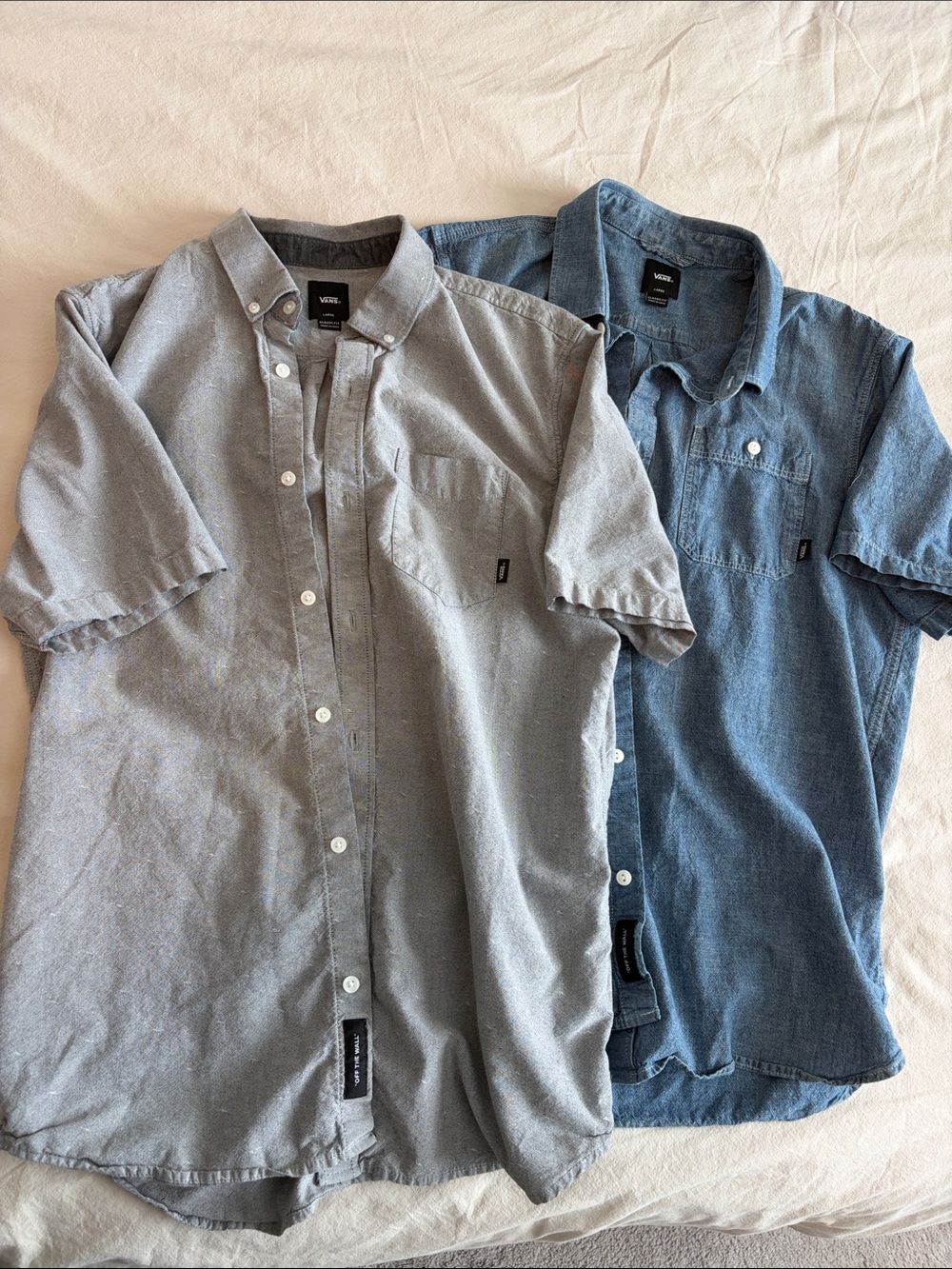 Vans Men’s Short Sleeve Button-Down Shirt - sz L